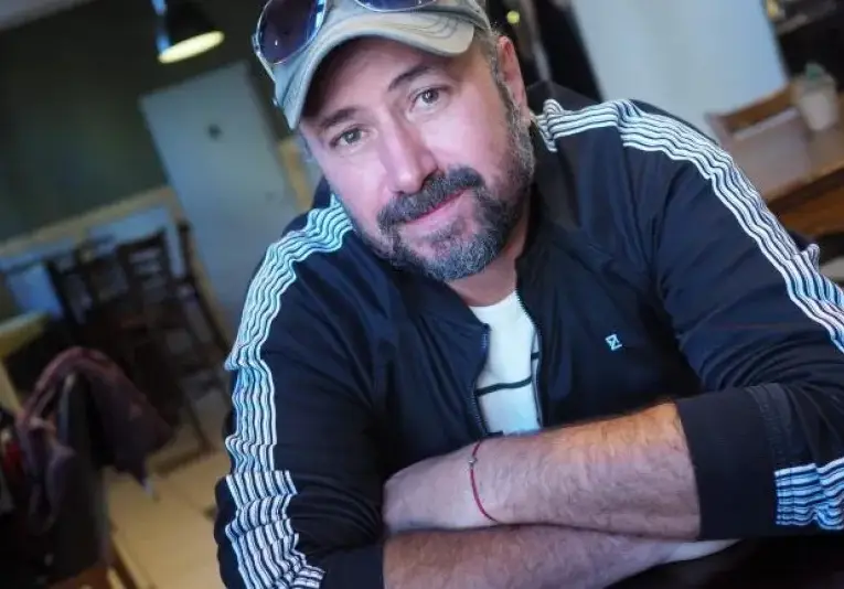 Стефан Вълдобрев изненадващо: Спирам да пея, в творческа дупка съм!