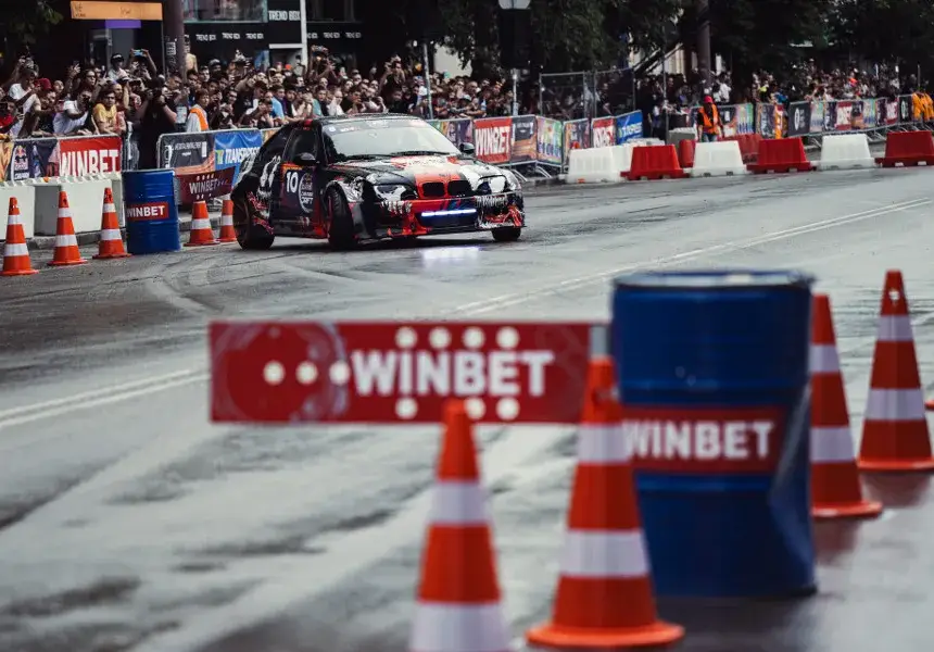 Стотици се насладиха на Red Bull Car Park Drift Bulgaria с подкрепата на WINBET