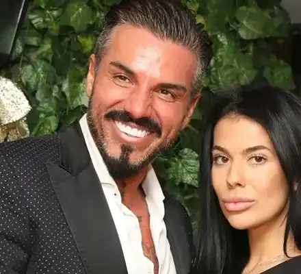 Свърши се: Джизъса подписа развода