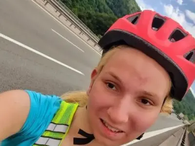 Тротинетката обеща да се самоубие, но преди това ще съди Алекс Сърчаджиева