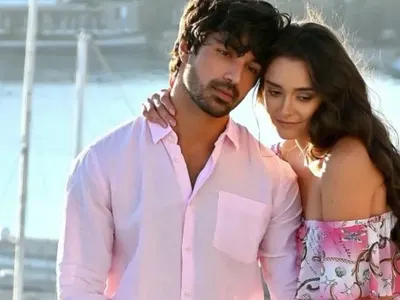 Валерия от „Ергенът”  научила азбуката  на 12 години