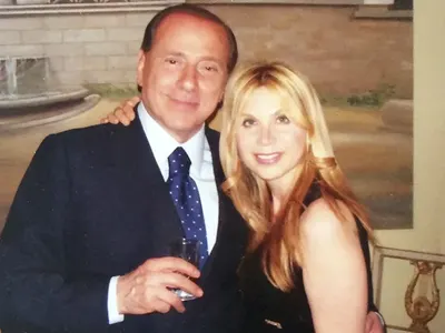 Врачката на Берлускони бясна: Кощунство е да се говори, че Силвио ми е завещал милиони!