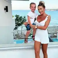 Златка Райкова помпа форми с ток