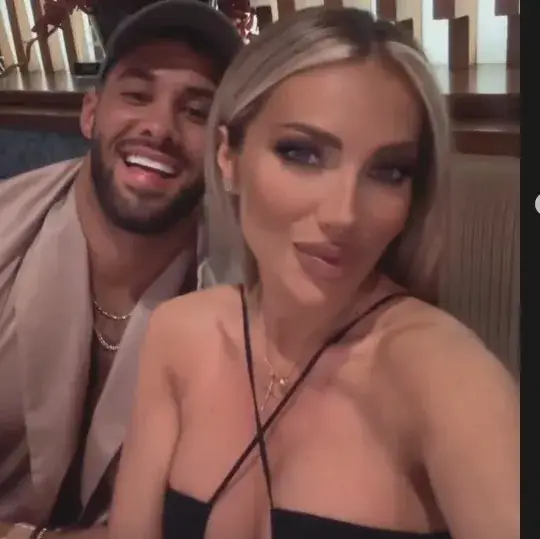 Златка се облече като магистралка за погачата на бебето