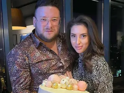 „Златната“ Катрин Тасева роди момче от сладкарски бос (Снимка)