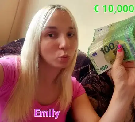 10 000 евро получи Емили, за да си смени пола (СНИМКИ)