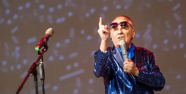 72 г. на Васко Кеца всичко му е наред! (Певецът не се тормози с диети, ляга си късно и обича диаманти)