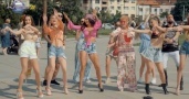 Латинка Петрова се снима в чалга клип за пари