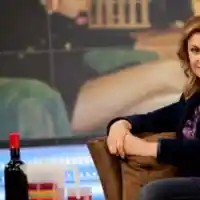 Ани Салич се мъчи да отслабне с плодове