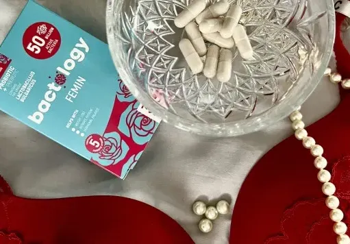 Bactology Femin нова формула 30 капсули – за едно спокойно лято без вагинални проблеми