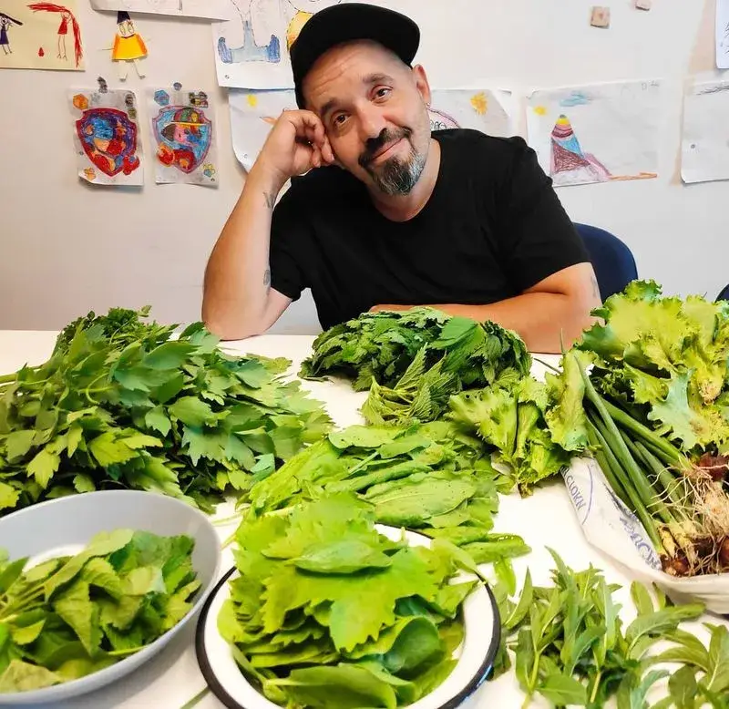 Дичо приключи с градинарството