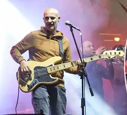 Ерол от „Уикеда“: Пиян шофьор прегази дъщеря ми! (От „Осанна“ до „Разпни го“ за изцепката на Белослава)