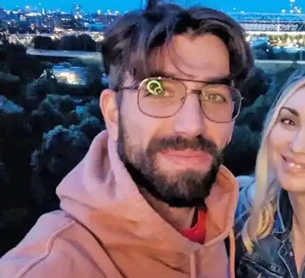 Галя от „Каризма“ се похвали с ново гадже (СНИМКИ)