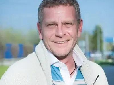 Юлиан Вергов празнува рожден ден в Рим (Вижте с кого)