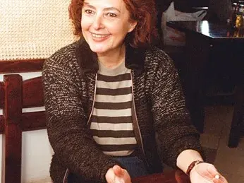 Легендарната говорителка Мария Янакиева: Така и не се разбра от какво е починала Анахид Тачева