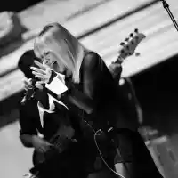 Лили отказва дует на Емил Димитров и на Васил Найденов