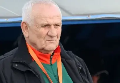 Люпко Петрович, който  е в кома след катастрофа  и 2 инсулта, крие тайна  дъщеря в Ловеч