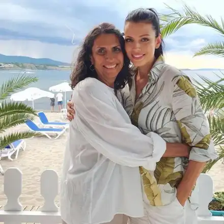 Майката на Ралица Паскалева чукна 61 г. на морето