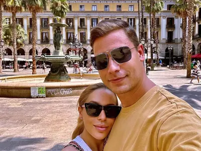 Любовни трепети: Мика и Мартин са в Барселона