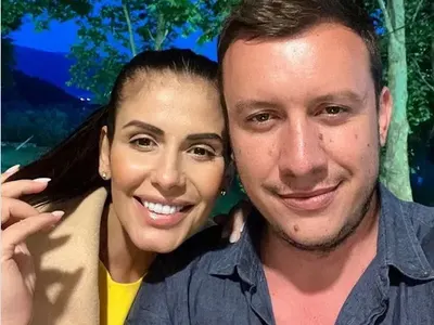 Милионер предложи брак на Анелия (Снимки)