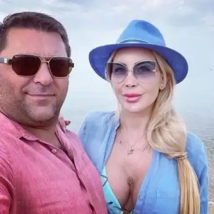 Най-после е себе си: Тоца набива бургери