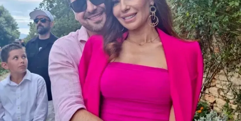 Нели Сано заприлича на Барби