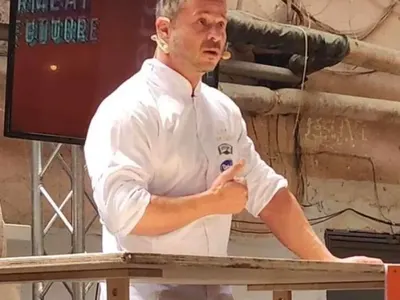 Новият съдия в  „Мастършеф” се оказа фен на Мара Отварачката