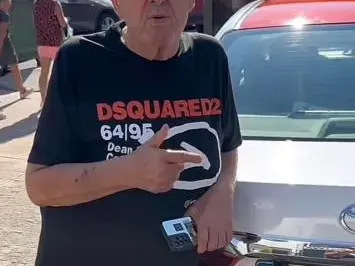 Пищова кани гаджета на Слънчака, дава 500 лв. за „1 час на колене“