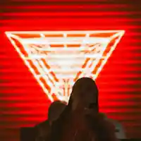 Созопол отново осъмна в три поредни дни с гръцки партита в препълнения Megami Neko СНИМКИ