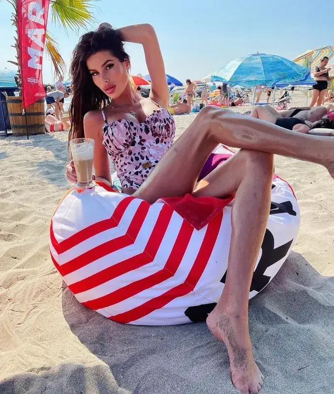 УЖАС: „Мис България”  Радинела Чушева  болна от анорексия (Шок снимки)