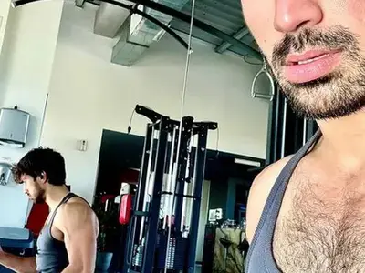 В драматичен пост ергенът Евгени проплака: Животът е тежък!