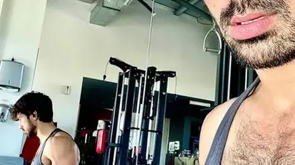 В драматичен пост ергенът Евгени проплака: Животът е тежък!