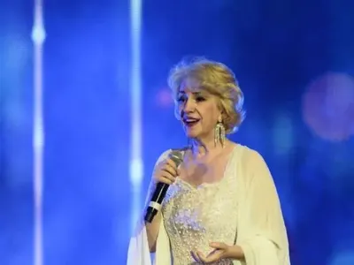 Борбата продължава: Сашка Васева започва лъчетерапия в Германия, зрението й не се подобрява