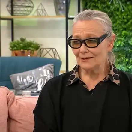 Цветана Манева и Лили Иванова прибраха по 5 бона от Община Варна