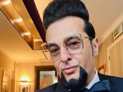 Евгени Минчев изненада малко момиче