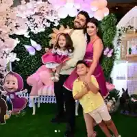 Фамилия Стораро пее цяла вечер за принцеса Еслем