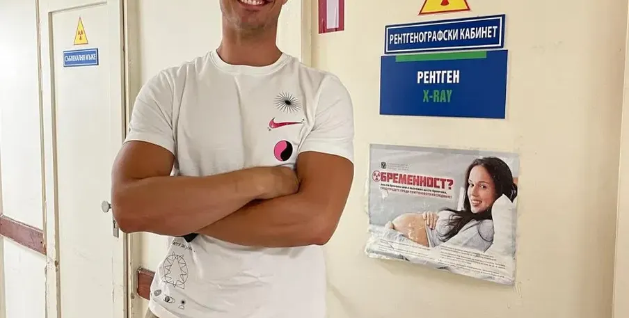 Филип Буков счупи нос и пръст
