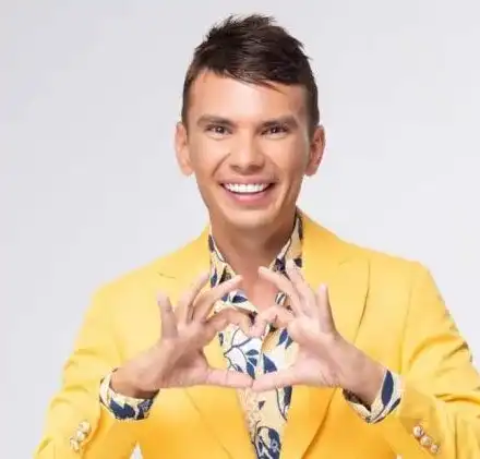 ГАВРА: Скандален продуцент и пишман певец  опорочи Райна Княгиня