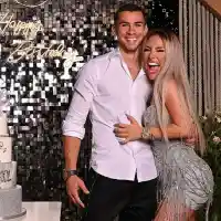 Гери-Никол чукна 25 с новото гадже кикбоксьор