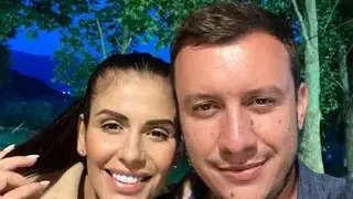 Годеникът на Анелия мачка бомбите й на мач (Снимки)