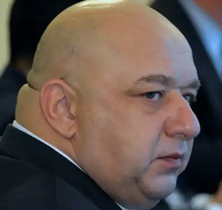 Кралев забрави за Виктория Петрова! Вижте коя миска люлее в палата си в Драгалевци (Снимка)