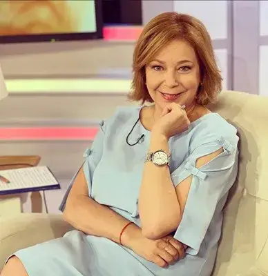 Люба Пашова  напусна БНТ,  за да бъде актриса