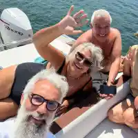 Марта Вачкова чукна 64 на яхта