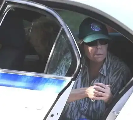 Мистерия: Княгиня Калина е дала кръвна проба, твърди секретарят на Симеон Сакскобургготски,  от прокуратурата отричат