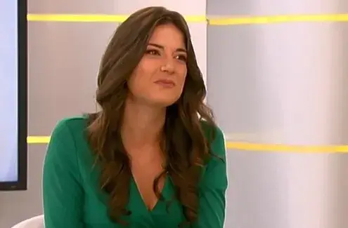 Млада телевизионерка взе мястото на обичан водещ