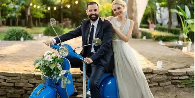 Поли Гергушева вдигна 2 сватби