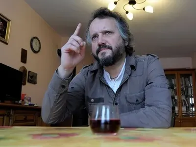 Поредната криза: Калин Терзийски е отчаян, разпродава картините си