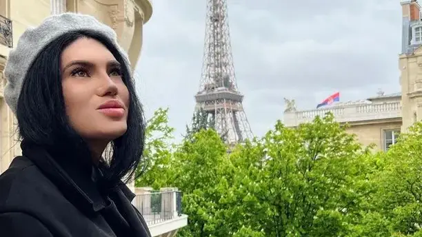 Предложиха брак на българския Кен