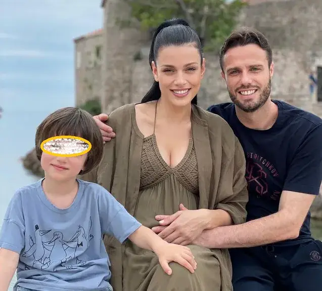 Ралица Паскалева вдига сватба след  второто раждане