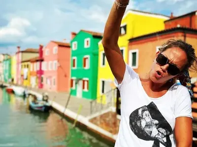 Снежана Макавеева теши мъката с почивка в Италия